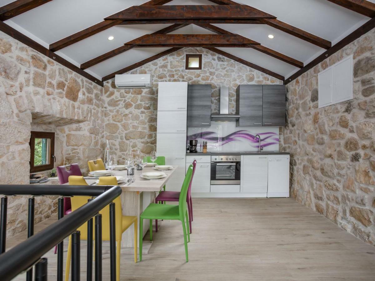 Holiday Home Villa Matija Drivenik Exterior foto